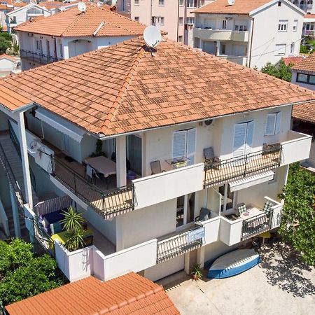 Apartments Vice トロギール エクステリア 写真