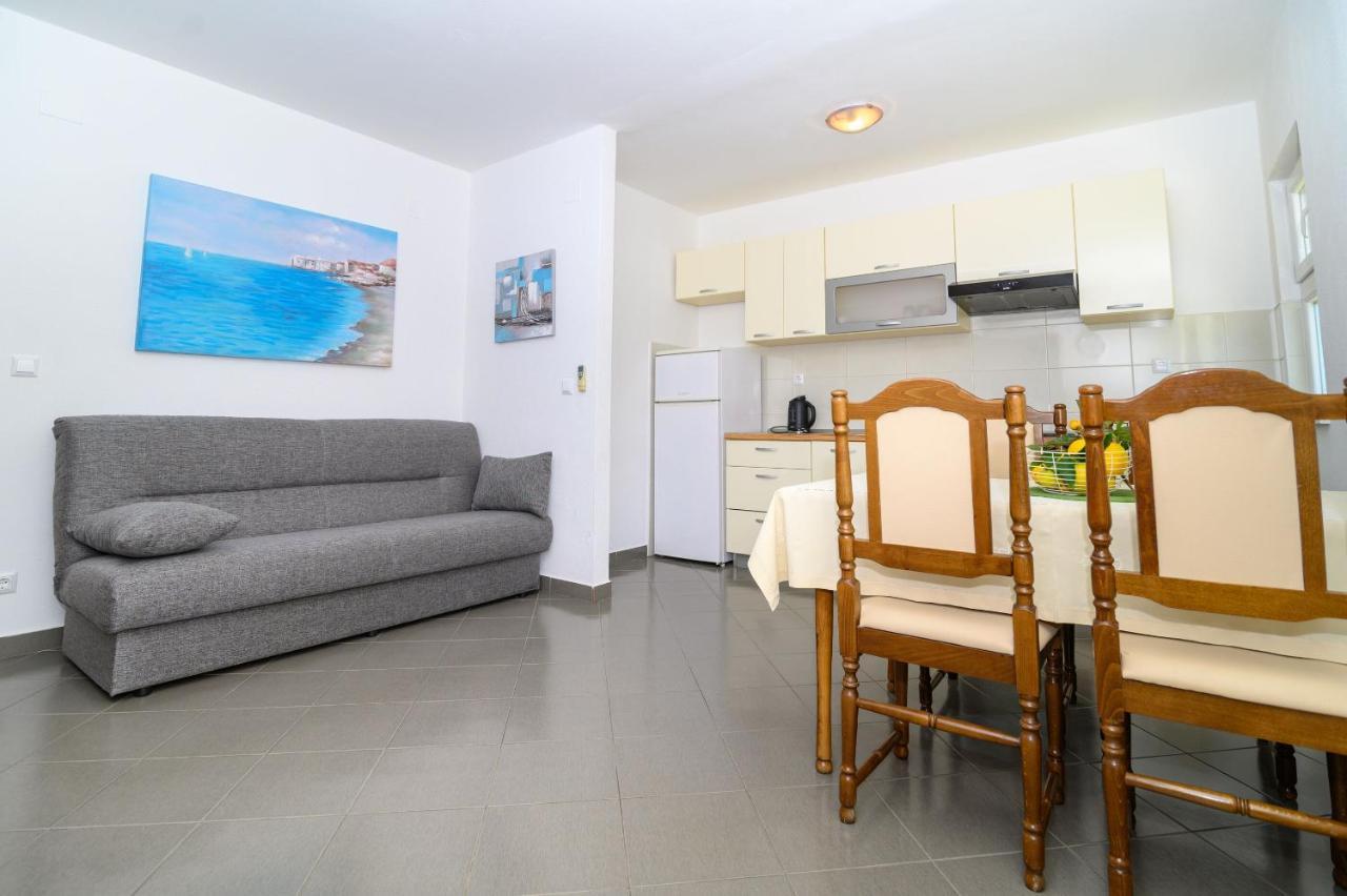 Apartments Vice トロギール エクステリア 写真